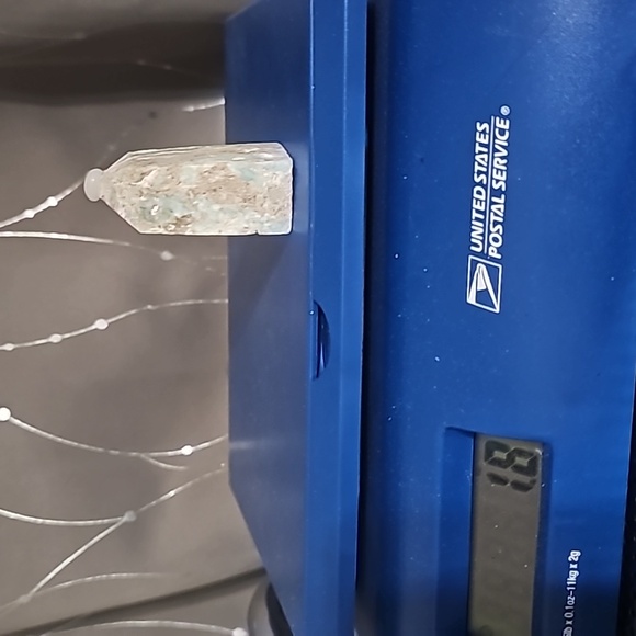 Aragonite tower 2 inches tall - Picture 2 of 3